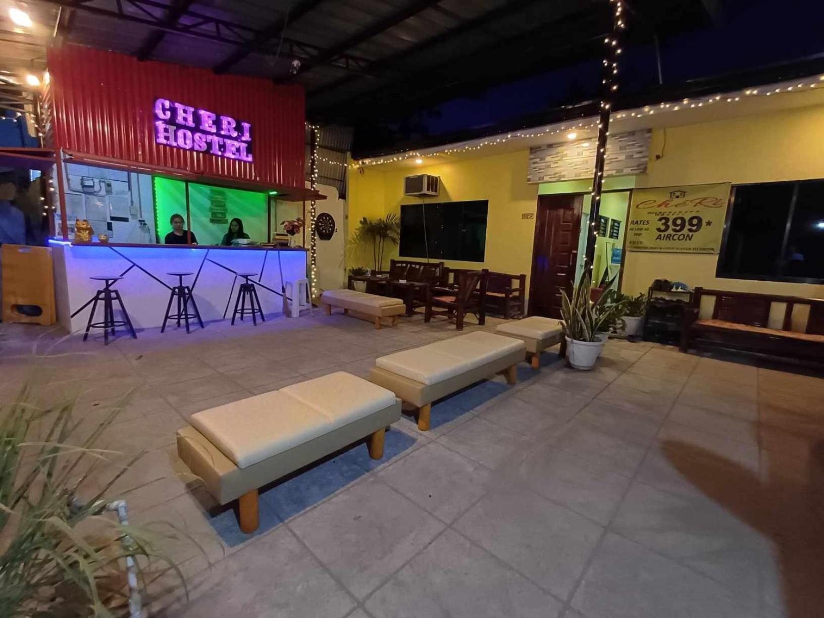 Cheri Backpackers Hostel Moalboal Exteriér fotografie